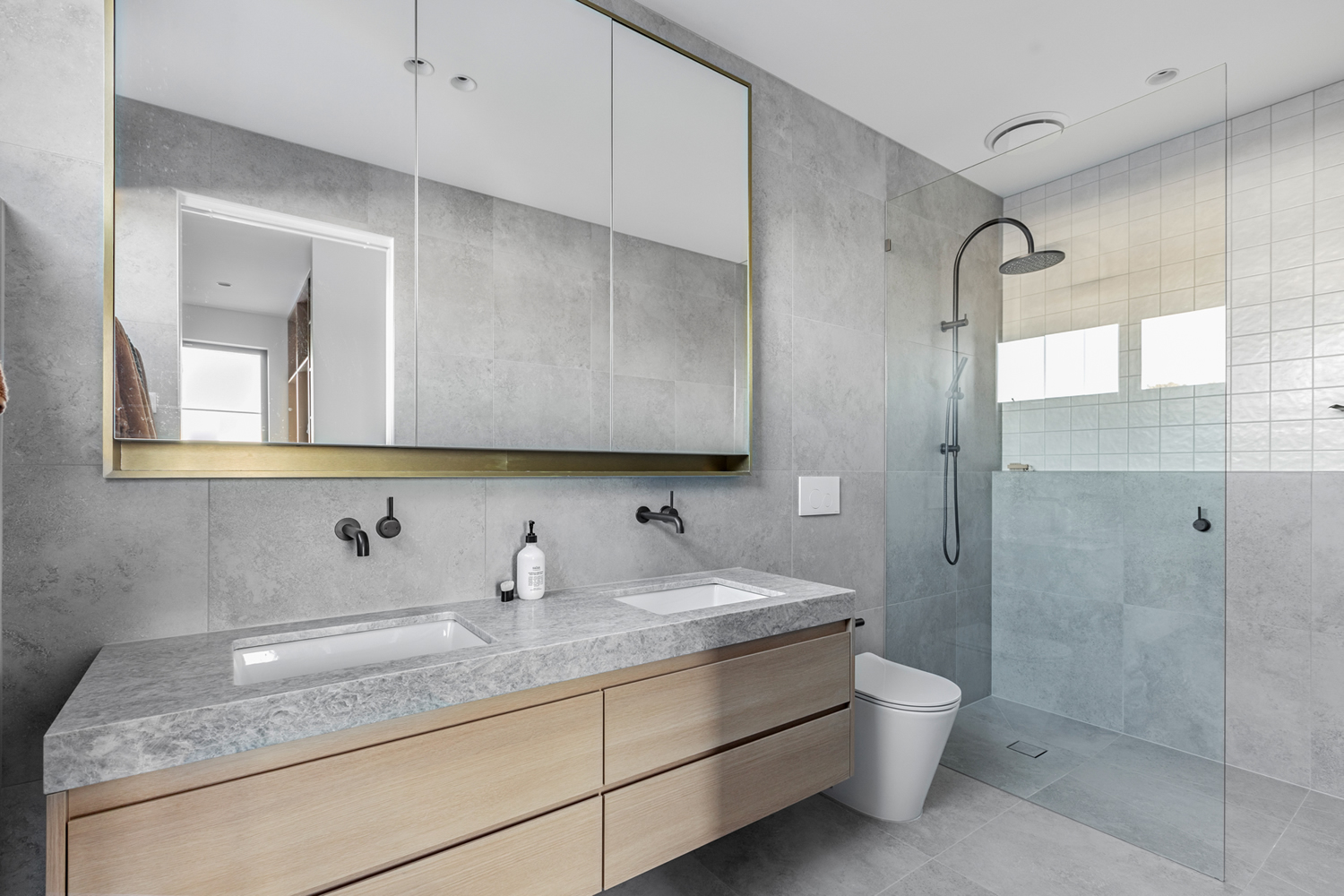 76b Hughes Avenue, Chelsea